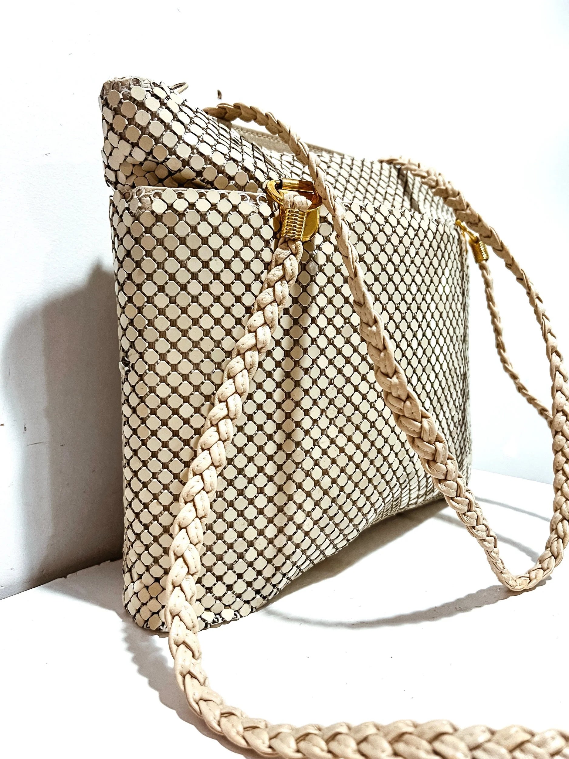 Vintage Whiting and Davis Style Cream Mesh Shoulder Bag