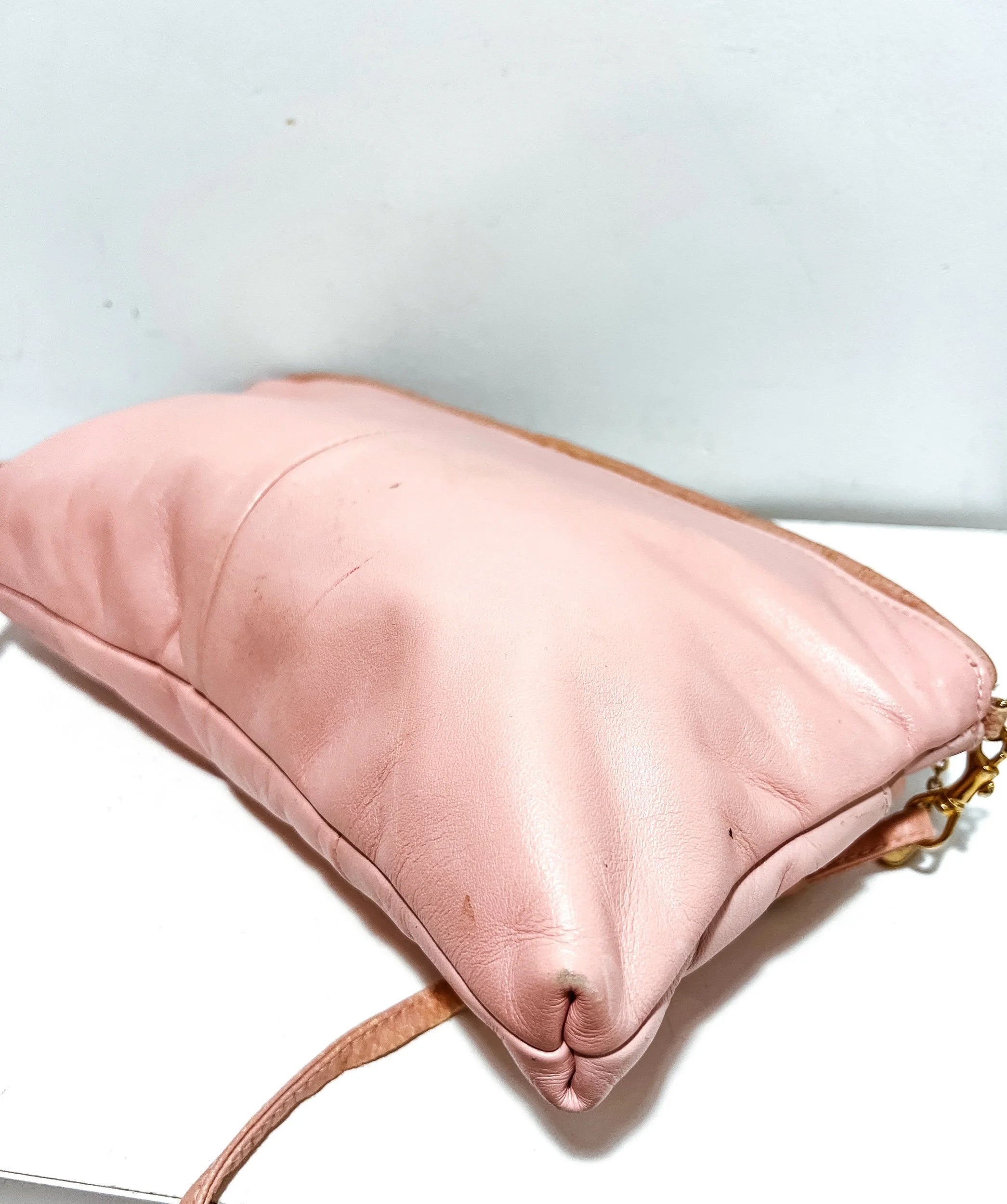 Vintage Pink Leather Express Shoulder Bag