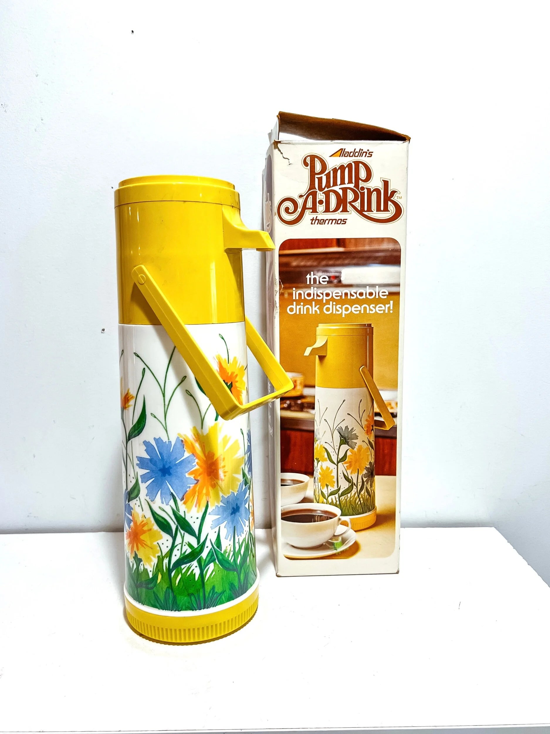 Aladdin Pump Thermos Drink Dispenser w/ Original Box