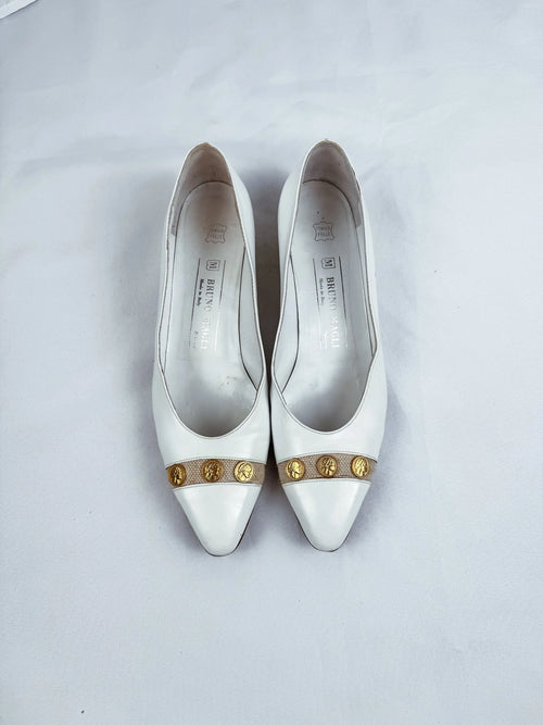 Bruno Magli White/Gold Leather Kitten Heels