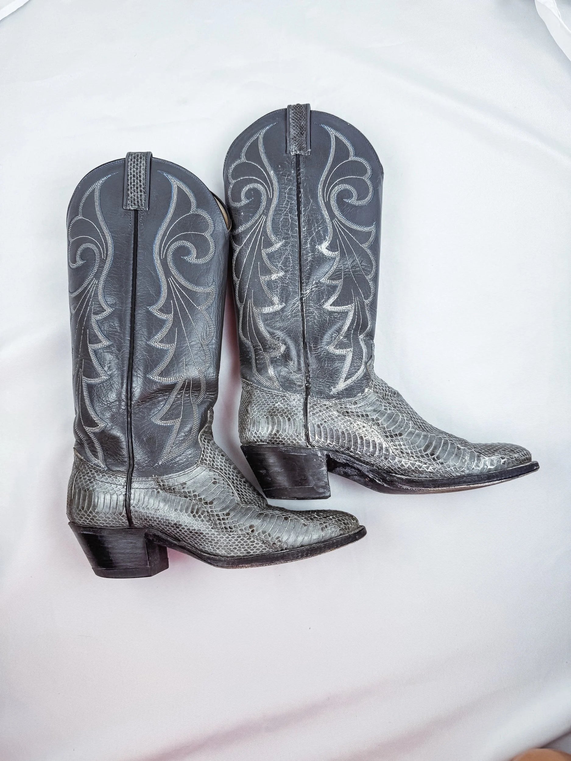 Women’s Grey Snakeskin Leather Cowboy Boots
