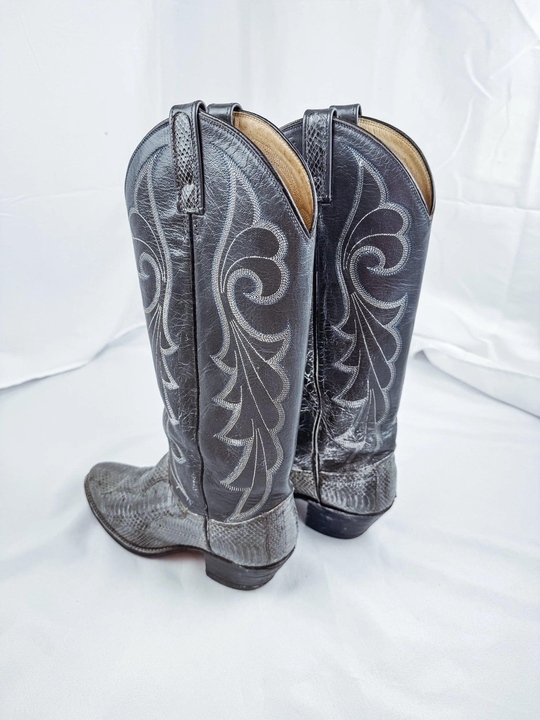 Women’s Grey Snakeskin Leather Cowboy Boots