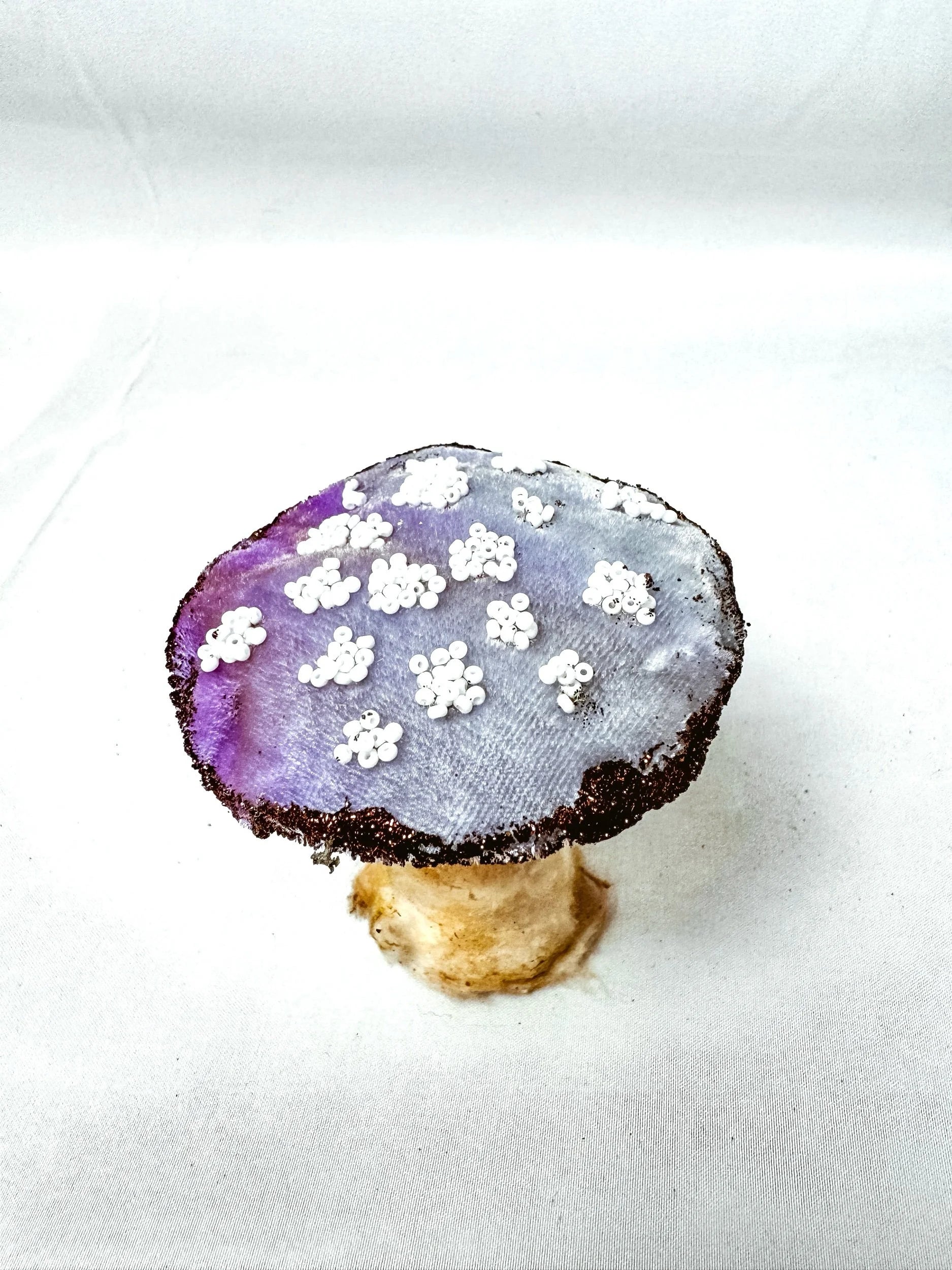 Single Beaded Purple Velvet Mushroom
