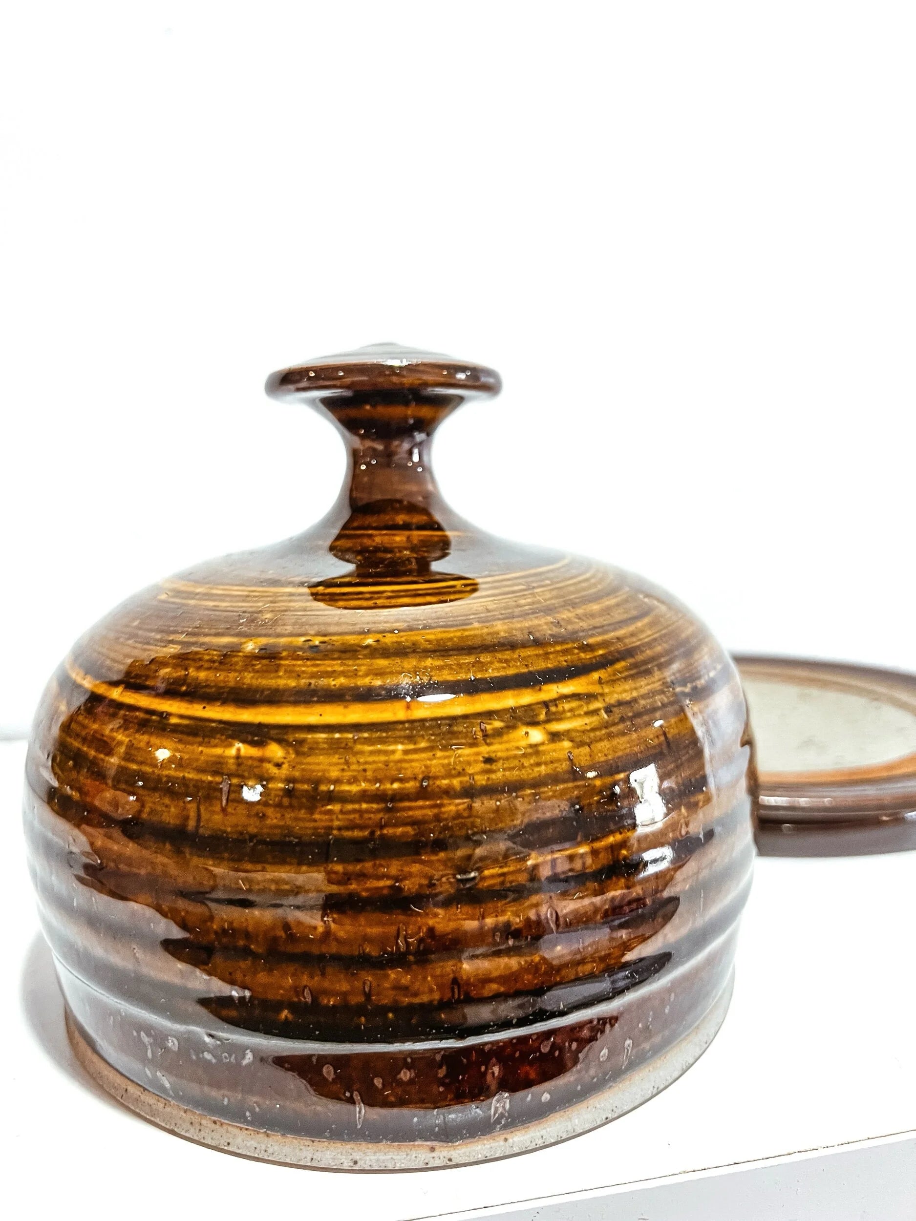 Vintage Ceramic Covered Cloche/Cheese Tray