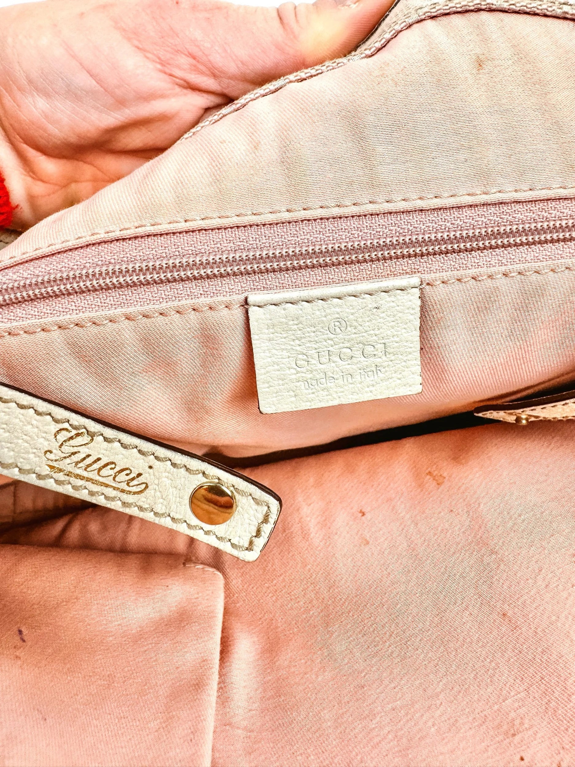 Gucci Abbey D-Ring Ivory Leather Shoulder Bag